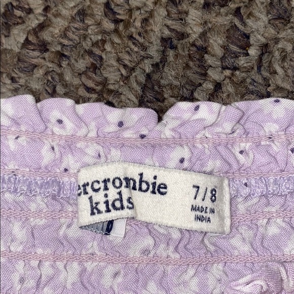 Abercrombie “off shoulder” shirt - Picture 9 of 9